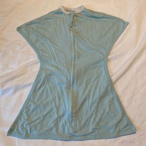 Classic Mint Zipadee-Zip Swaddle Transition. Size extra small (3m-6m)